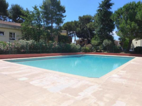 Appartement 2 pièces avc piscine